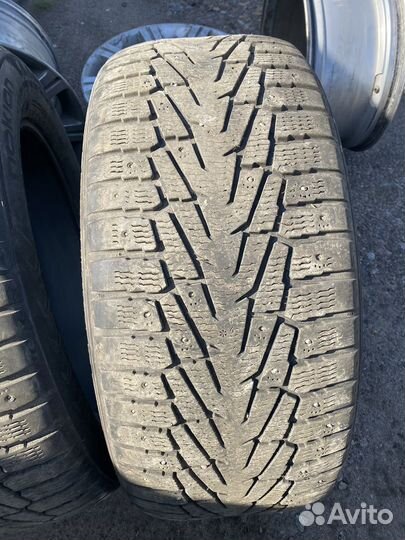 Nokian Tyres Hakkapeliitta 5 SUV 285/50 R20