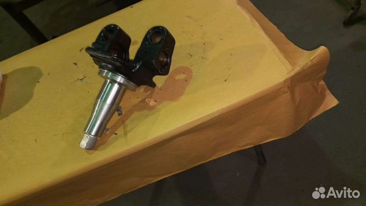 Кулак поворотный левый Зил-4331 (4331-3001011)