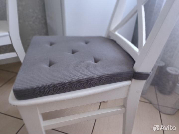 Чехлы на стулья