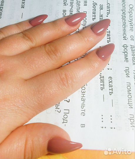 Наращивание ногтей на дому