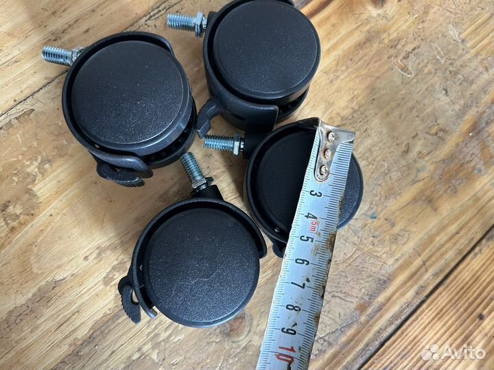 Продам колёсики для мебели поворотные