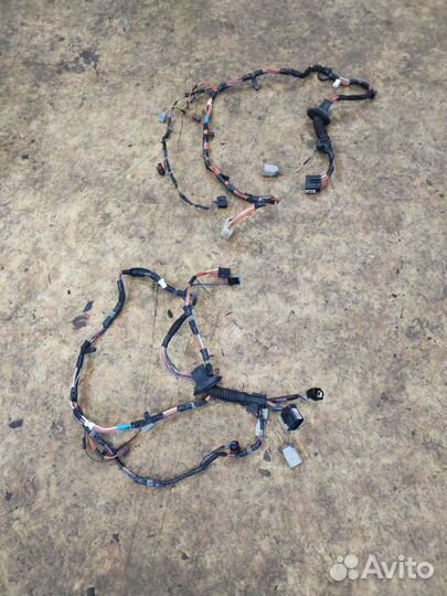 Эл.проводка пер.дверей Додж караван Вояджер 01-07г