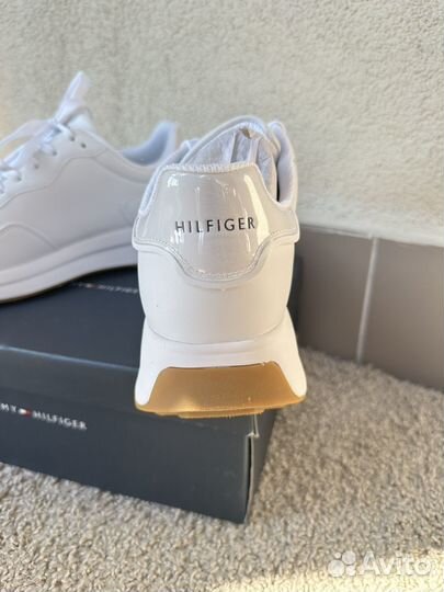 Кроссовки tommy hilfiger новые 42-43