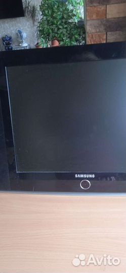 Телевизор samsyng.и lg