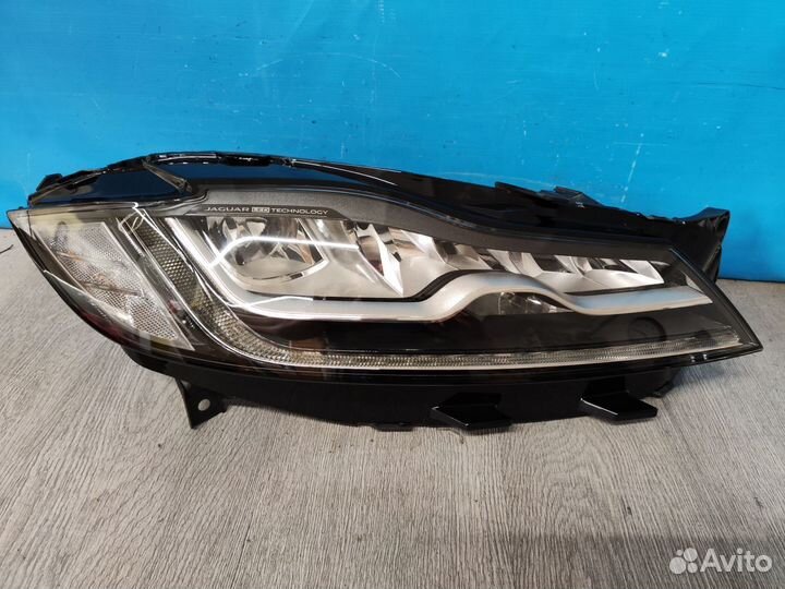 Фара правая Jaguar XF 2 2015