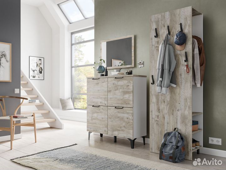 Зеркало с рамкой