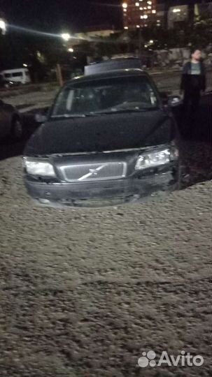 Разбираю Вольво с80