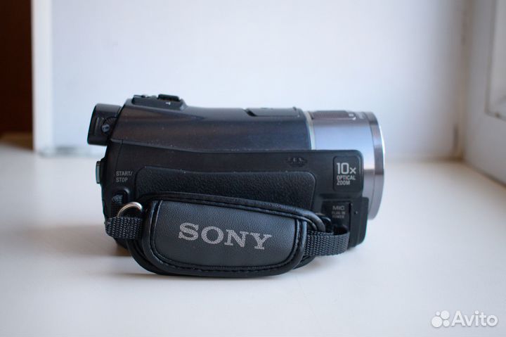 Видеокамера оригинал Sony CX550v