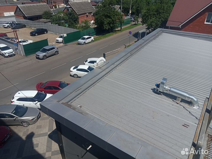 Здание с арендаторами 190 м2