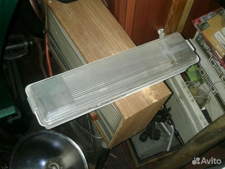 Светильник потолочный