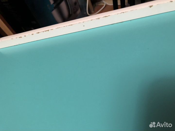 Детский стол и 2 стула