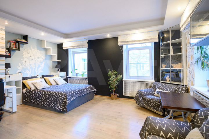 2-к. квартира, 64 м², 4/4 эт.