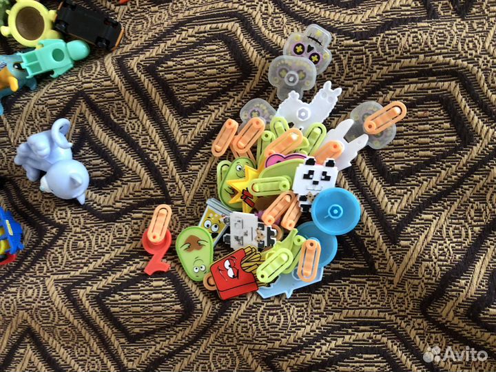 1,5 пакета игрушек и настольных игр детских