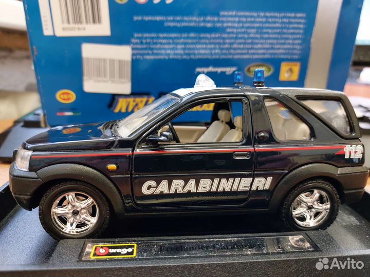 Коллекционная модель Freelander Carabinieri 1:24