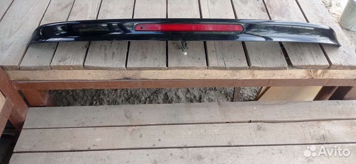 Mitsubishi Outlander 1 спойлер