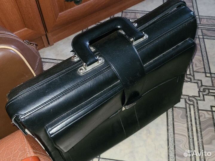 Саквояж, сумка и портфель из прошлого