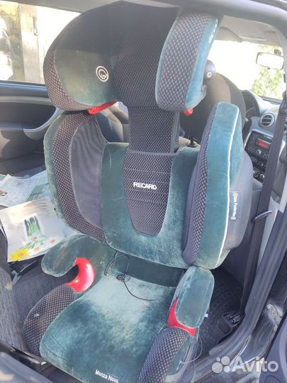 Автомобильное детское кресло