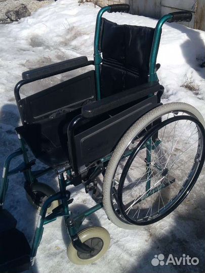 Коляска инвалидная