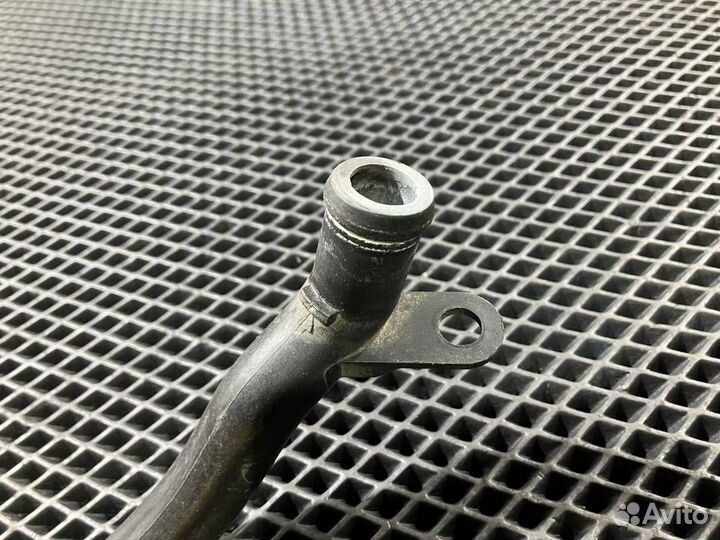 Патрубок охлаждения Audi Q7 4L рест. 2010