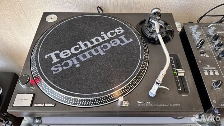 Technics sl1210 mk2 Technics sl1210 mk3 DJM400