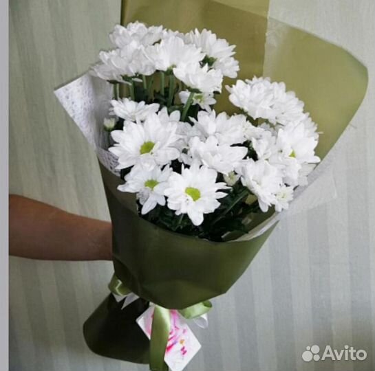 Цветы оптом - розы пионы хризантемы