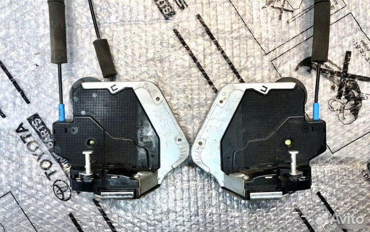 Замки двери задние Lexus Rx 3