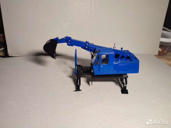 Надстройка Экскаватор эо-3532 пао камаз