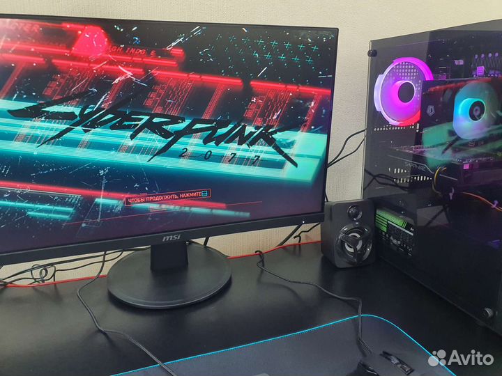 Компьютер для работы и игр, полный комплект+стол