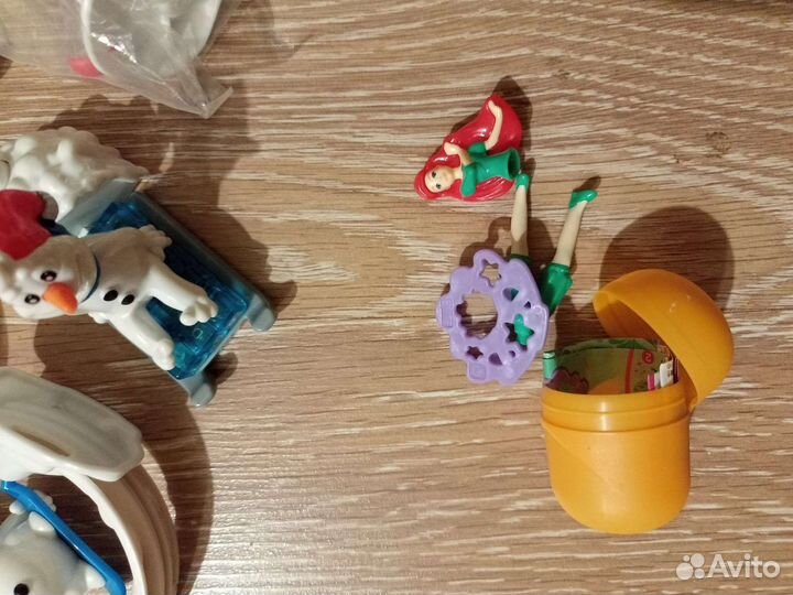 Игрушки из шоколадных яиц Kinder