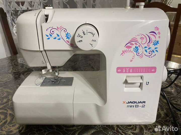 Швейная машина Jaguar