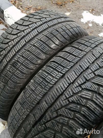 Hankook Winter I'Cept Evo2 W320 215/50 R17
