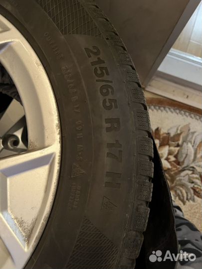 Зимние колеса audi q3 215/65/17(vw, skoda)