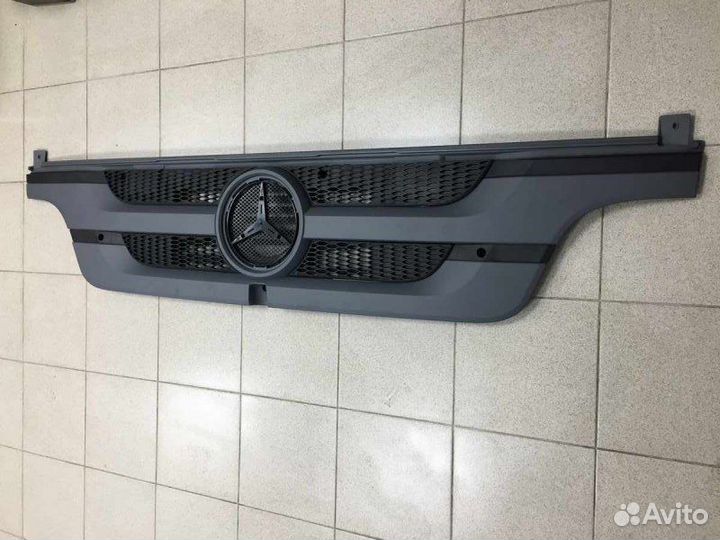 Решетка радиатора Кабины Mercedes-Benz Мерседес