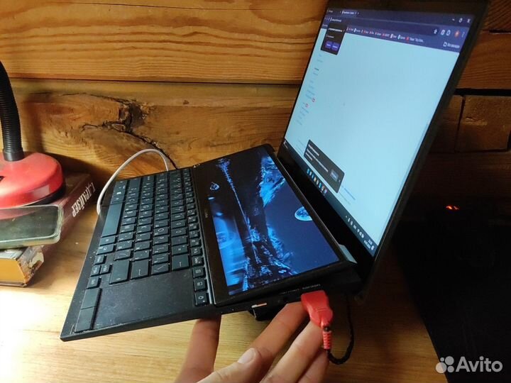 Ноутбук Asus