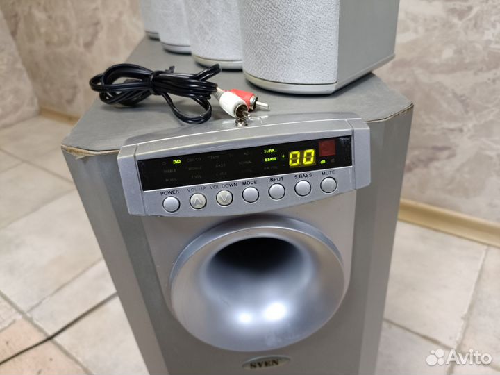 Сабвуфер sven с колонками 5.1