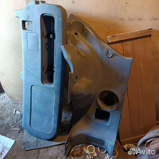 Обшивка багажника honda CR-V rd1