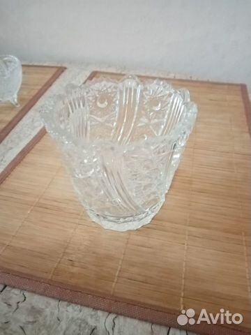 Хрустальная ваза