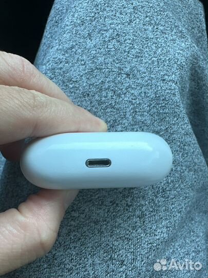 Кейс AirPods pro