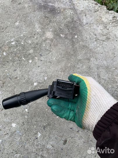 Подрулевой переключатель Акцент