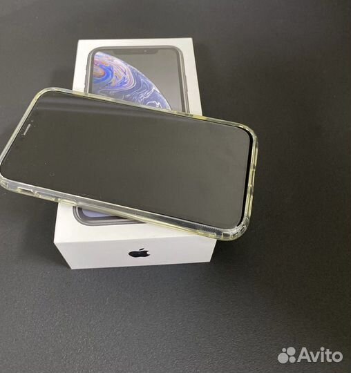 Телефон iPhone xr