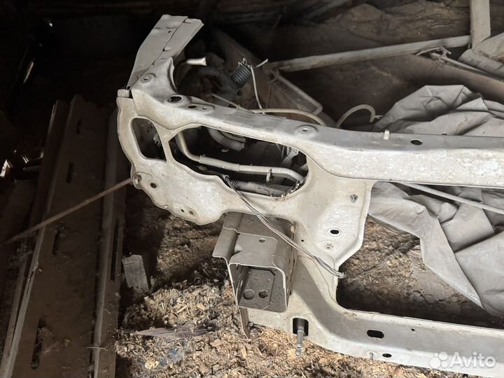 Телевизор, передняя рамка