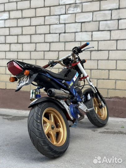 Продам Suzuki street magic