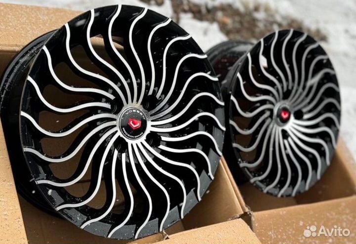 Диски R15 4/100 на LADA Vesta