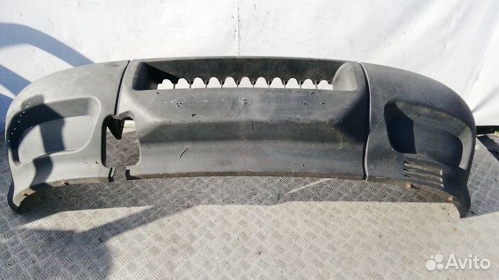 Бампер Iveco Daily 3 (2000-2006)