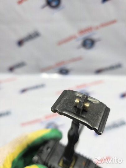 Ограничитель двери задний Bmw Х3 E83 М54В25 2004