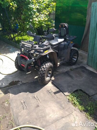 Продаю квадроцикл Avantis Hunter 200