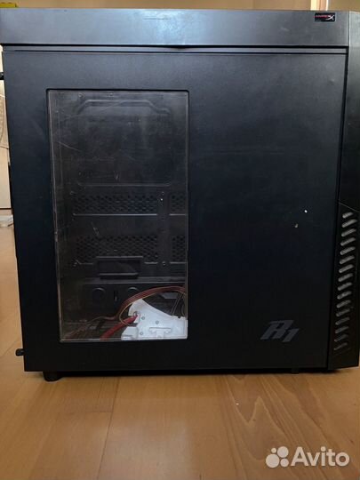 Корпус Zalman R1
