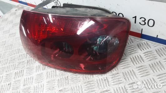 Фонарь задний правый peugeot 407 (4BL16MY01)