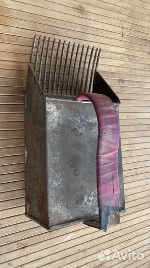 Совок для сбора ягод