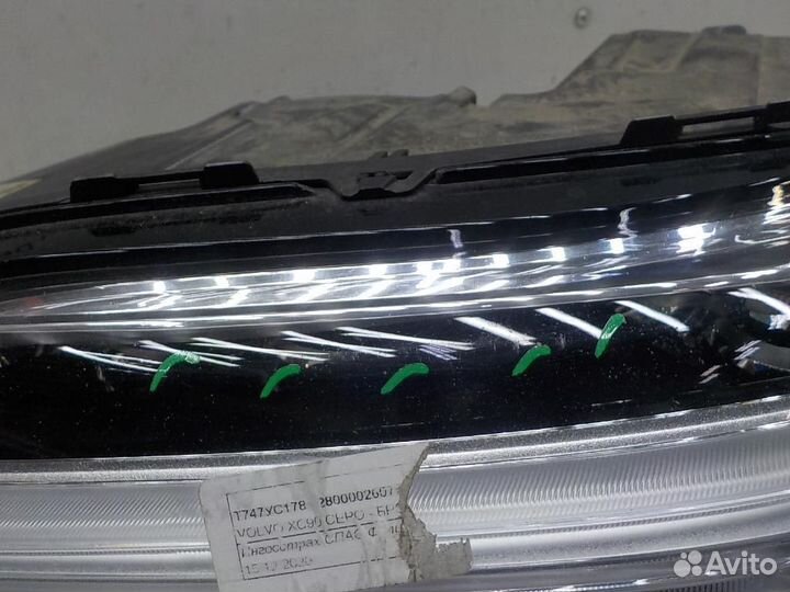 Фара левая Volvo XC90